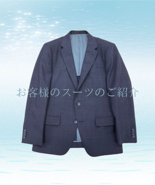 【ネイビーチェックスーツ】
グッドヒル米子店のKです。
#goodhill_staff_k
#goodhill_yonago

今回はお客様のスーツのご紹介をします。

ネイビー格子の生地をお選びいただきました。
全体的に落ち着いた雰囲気があり、裏地と釦は同系色の青色をお選びいただき
素敵な1着が出来ました。

———————————
◆グッドヒルSHOP
@goodhill_shops
https://goodhill.shop/
SHOPサイトへは、Googleで「グッドヒル ショップ」と検索
年中無休
営業時間 10:00-19:00
各店舗駐車場有

鳥取店(鳥取駅から徒歩5分)
〒680-0845 鳥取県鳥取市富安2丁目136 新日本海新聞社本社ビル1F
TEL:0857-29-2880

湖山店(湖山駅から徒歩5分)
〒680-0942 鳥取県鳥取市湖山町東5丁目121
TEL:0857-28-7611

米子店(米子駅よりバス10分)
 〒683-0802 鳥取県米子市東福原2丁目1-1ホテルわこう 1F
TEL:0859-34-2929

#スーツ　#suits 
#オーダーメイドスーツ
#オーダースーツ
#メンズコーデ
#メンズファッション
#セットアップ
#スーツコーデ
#ビジネススーツ
#オーダーメイド
#スーツスタイル
#ビジカジ
#ビジネスカジュアル
#レディーススーツ 
#レディーススーツコーデ #オーダーレディース
#鳥取スーツ
#山陰スーツ
#スーツの着こなし　#おしゃれスーツ　
#スーツ好きな人と繋がりたい 
#紺　#ネイビースーツ　#スーツ裏地　#ブルーグレー　　
#ウィンドペンスーツ　
#オーダーメイドスーツ　はグッドヒルで✨