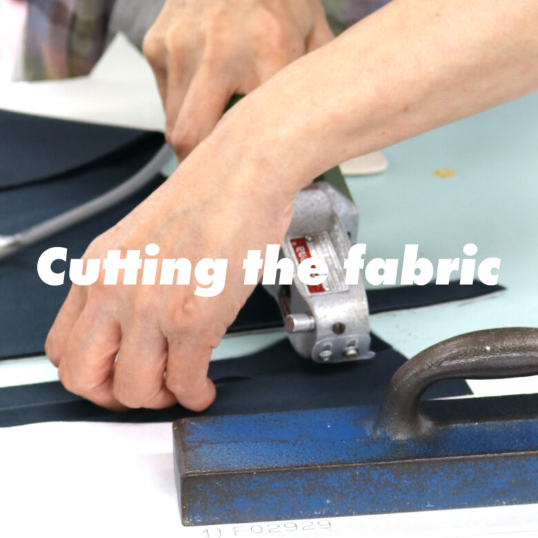 Cutting the fabric グッドヒル 縫製工場サムネイル